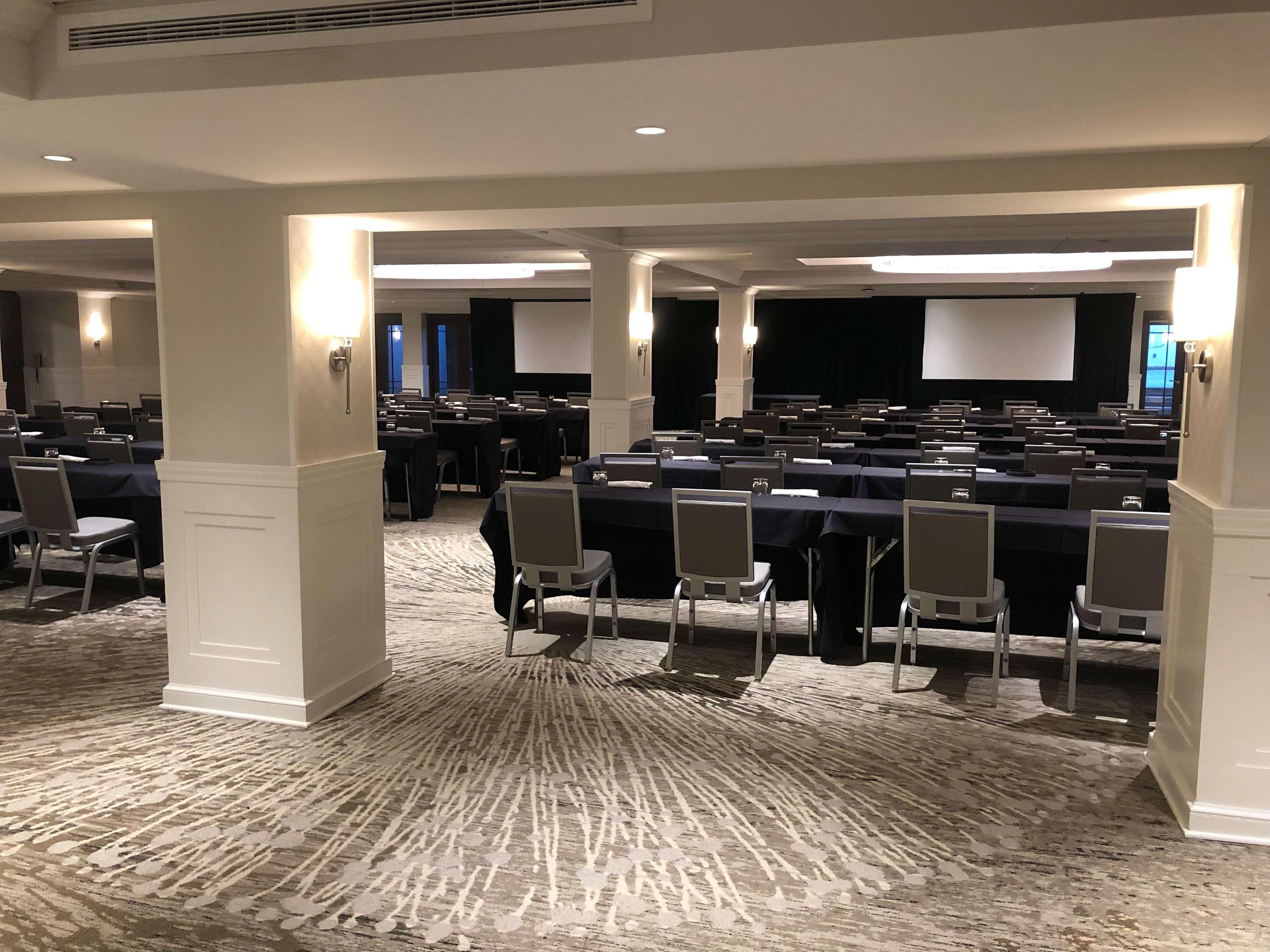 The Kingsley Bloomfield Hills - A Doubletree By Hilton Hotel Kültér fotó